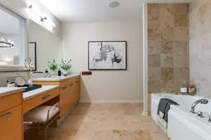 500 W Superior St, Chicago, IL 60654 - Photo 33