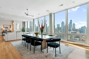 500 W Superior St, Chicago, IL 60654 - Photo 3