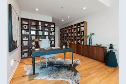 500 W Superior Street #2401, Chicago, IL 60654 - Photo 13