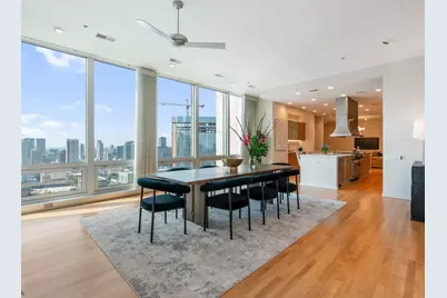 500 W Superior Street #2401, Chicago, IL 60654 - Photo 5