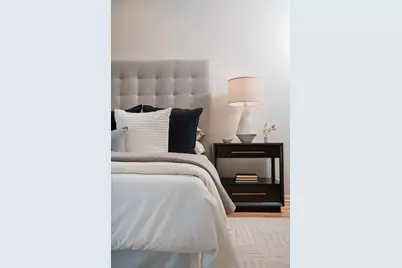 500 W Superior Street #2401, Chicago, IL 60654 - Photo 31