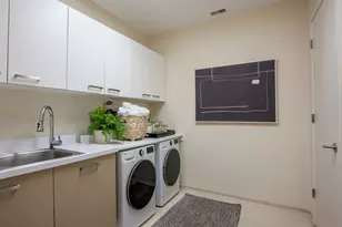 500 W Superior St, Chicago, IL 60654 - Photo 39