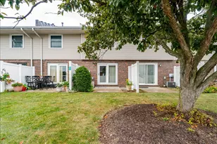 103 S Towanda Ave, Normal, IL 61761 - Photo 21