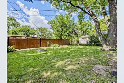 8646 Harms Road, Skokie, IL 60077 - Photo 25
