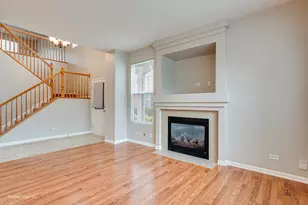 24039 Walnut Cir, Plainfield, IL 60585 - Photo 5