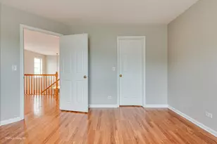 24039 Walnut Cir, Plainfield, IL 60585 - Photo 17