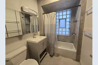 2255 W Huron Avenue #1F, Chicago, IL 60612 - Photo 11
