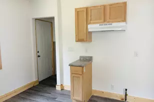 128 N Johnston Ave, Rockford, IL 61101 - Photo 7