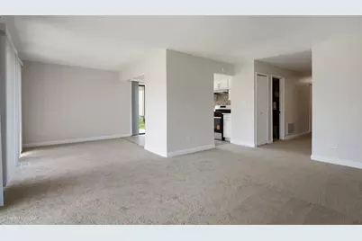 19215 Elm Drive #19215, Country Club Hills, IL 60478 - Photo 5