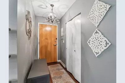 3550 W Montrose Avenue #506, Chicago, IL 60618 - Photo 3