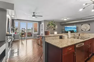 3550 W Montrose Ave, Chicago, IL 60618 - Photo 15