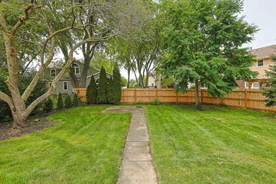 1410 Huntington Drive, Mundelein, IL 60060 - Photo 31