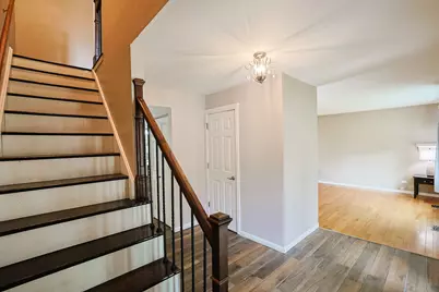 1410 Huntington Drive, Mundelein, IL 60060 - Photo 19