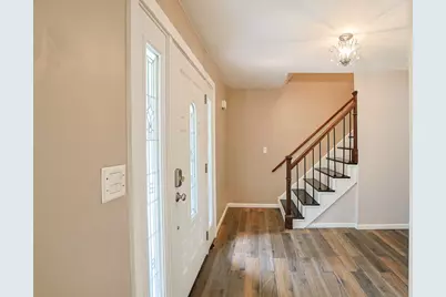 1410 Huntington Drive, Mundelein, IL 60060 - Photo 3