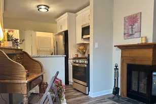 1445 N Driftwood Ave, Palatine, IL 60067 - Photo 17