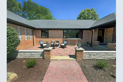 5 Bruce Circle N, Hawthorn Woods, IL 60047 - Photo 5