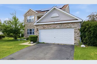 9 Tenneyson Court, Lake in the Hills, IL 60156 - Photo 3