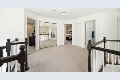 9 Tenneyson Court, Lake in the Hills, IL 60156 - Photo 19