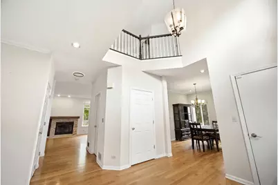 9 Tenneyson Court, Lake in the Hills, IL 60156 - Photo 7