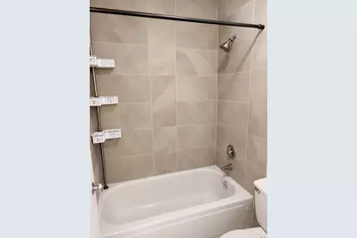 1810 Hemlock Place #204, Schaumburg, IL 60173 - Photo 7