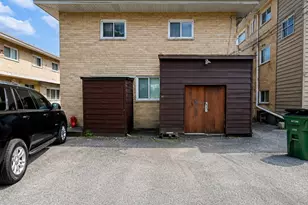 4718 Church St, Skokie, IL 60076 - Photo 15