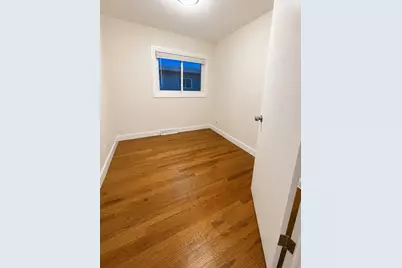 4718 Church Street #D, Skokie, IL 60076 - Photo 9