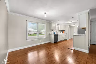 2 Berry Ln E, Bourbonnais, IL 60914 - Photo 9