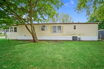2 Berry Lane E, Bourbonnais, IL 60914 - Photo 5