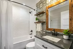 12715 W Sallmon Ave, Beach Park, IL 60087 - Photo 9