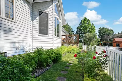 220 Rosewood Court, Westmont, IL 60559 - Photo 25