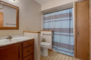 707 S Olbrich Rd, Harvard, IL 60033 - Photo 11