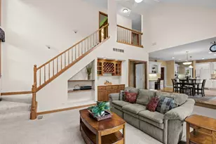 7N286 Whispering Trail, Saint Charles, IL 60175 - Photo 13