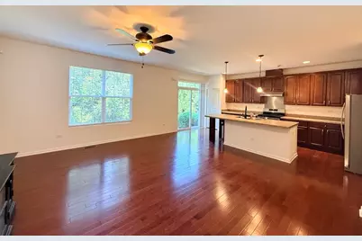 2715 Blakely Lane, Naperville, IL 60540 - Photo 3