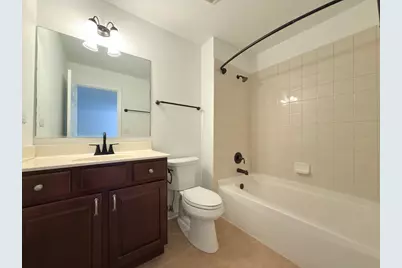 2715 Blakely Lane, Naperville, IL 60540 - Photo 17