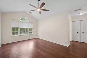 22 Cloverdale Ct, Algonquin, IL 60102 - Photo 15