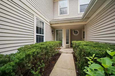 22 Cloverdale Court #22, Algonquin, IL 60102 - Photo 7