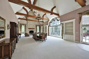 1661 Balmoral Ln, Inverness, IL 60067 - Photo 3