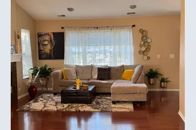 587 Saddlebrook Lane, Vernon Hills, IL 60061 - Photo 5