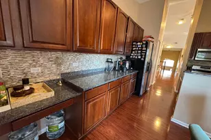 587 Saddlebrook Ln, Vernon Hills, IL 60061 - Photo 7