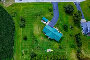 5 Corbett Dr, Watseka, IL 60970 - Photo 13