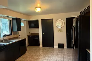 39 Leonard St, Elgin, IL 60123 - Photo 15