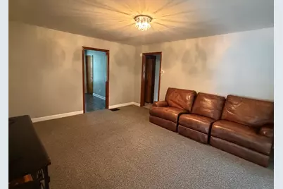 39 Leonard Street #1, Elgin, IL 60123 - Photo 5