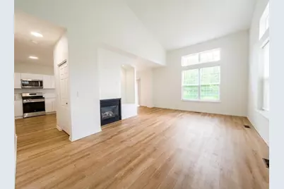 1089 Ellsworth Drive, Grayslake, IL 60030 - Photo 7