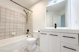 1089 Ellsworth Dr, Grayslake, IL 60030 - Photo 19