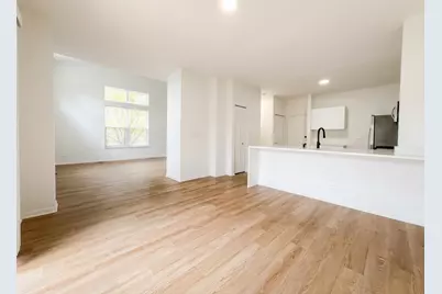 1089 Ellsworth Drive, Grayslake, IL 60030 - Photo 3
