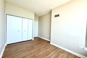 1901 S Calumet Ave, Chicago, IL 60616 - Photo 21