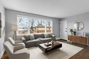 7900 S Merrill Ave, Chicago, IL 60649 - Photo 5