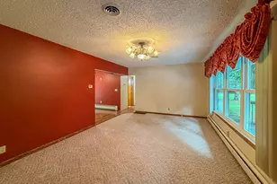 14373 N Co Rd 2200 E, Oakland, IL 61943 - Photo 5