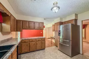 14373 N Co Rd 2200 E, Oakland, IL 61943 - Photo 15