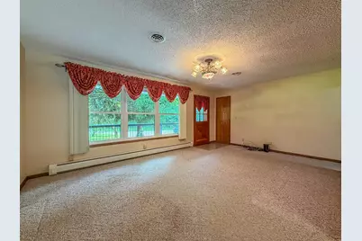 14373 N County Road 2200E, Oakland, IL 61943 - Photo 7